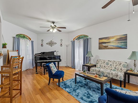 5th image of 1551 Thorneberry Ct