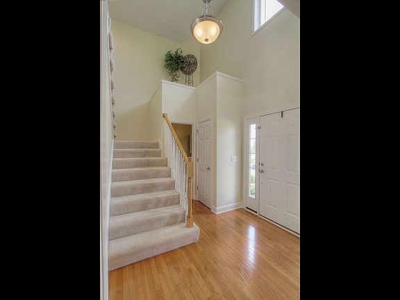4th image of 8610 Frederick Dr