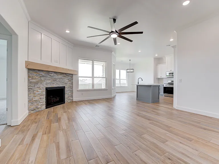 2712 Dunham Dr — Photo 10