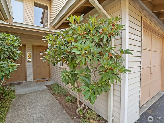 2nd image of 4719 NW Walgren Drive #D-103
