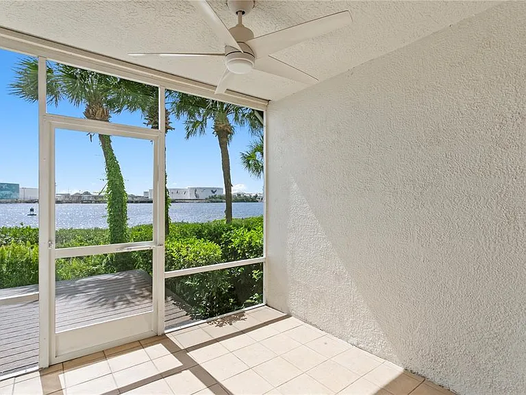 1119 Shipwatch Cir — Photo 23
