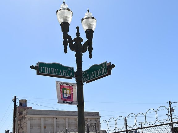 5th image of 210 W San Antonio Ave