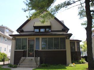 4643 N Kenton Ave, Chicago, IL 60630