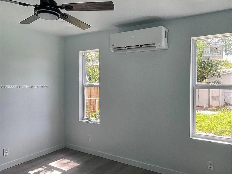 1420 NE 1st Ave — Photo 17