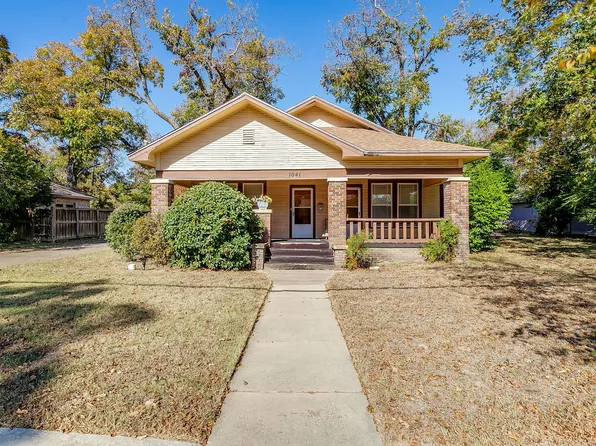 1041 W Vanderbilt St, Stephenville, TX 76401