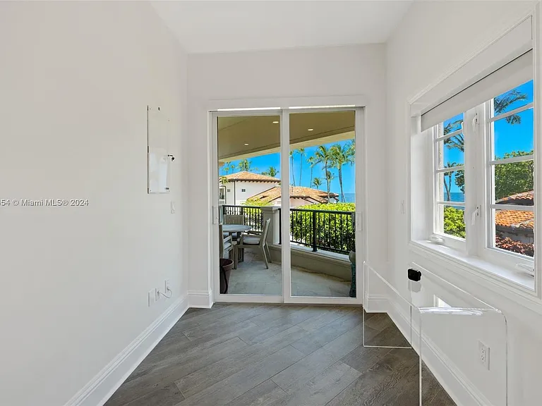 15122 Fisher Island Dr #15122 — Photo 14