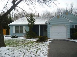 10 Sagamore Ave, Edison, NJ 08820