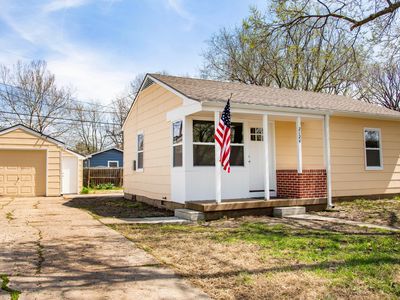 2124 Blaker Dr, Manhattan, KS, 66502