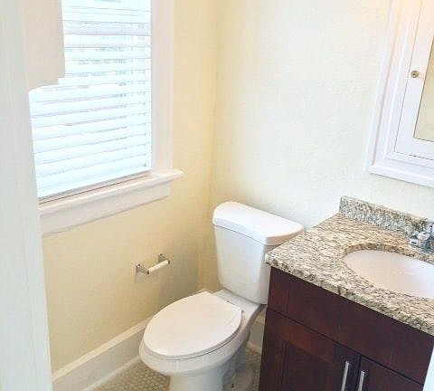 4th image of 809 W Platt St APT 1