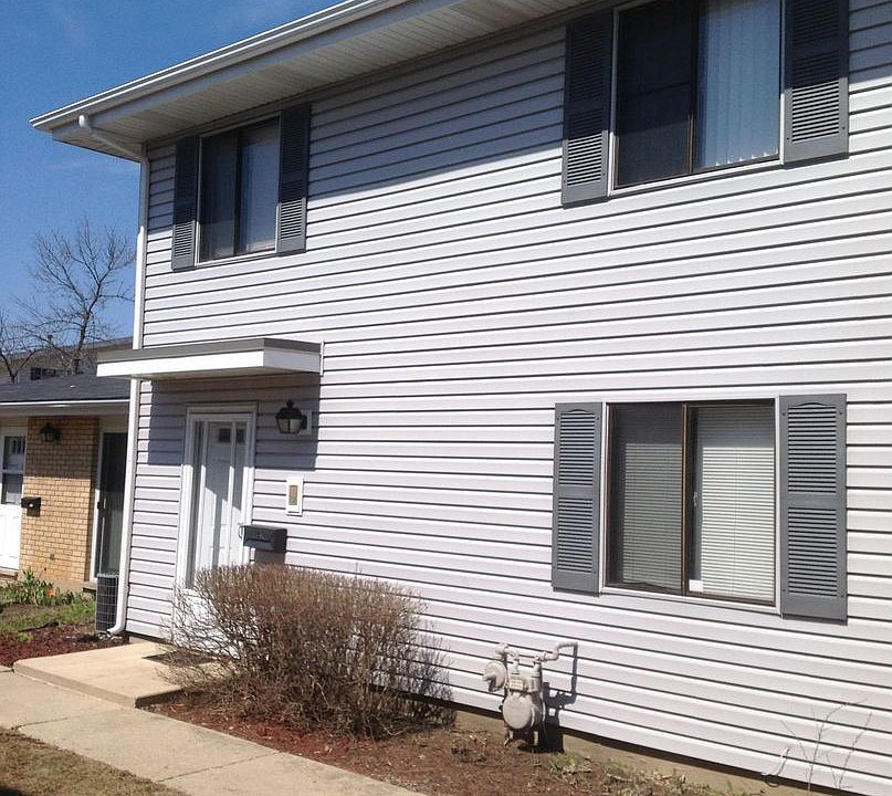 1st image of 208 Barcliffe Ln