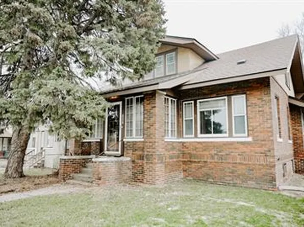 2887 Mary St, Omaha, NE 68112