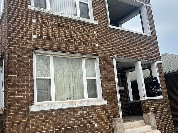 2nd image of 3906 Parrish Ave