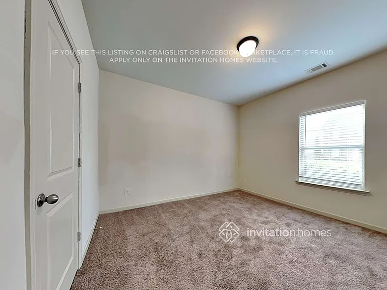 4320 Henry Ridge Ct — Photo 12
