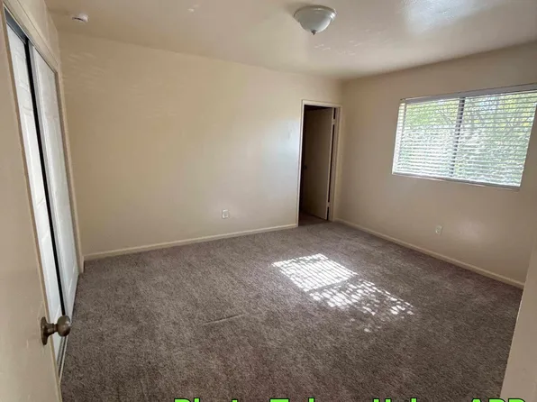 5110 Hunter Ave APT 10, Bakersfield, CA 93309