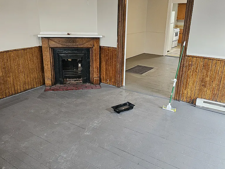 345 E Prospect St — Photo 5