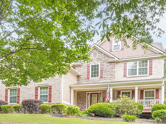 2nd image of 2504 Lois Ct
