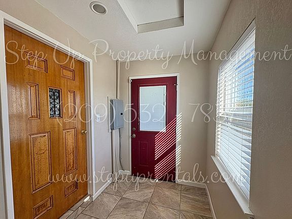 3rd image of 10313 Crackerbox Rd