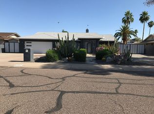 3512 E De Poe Ln, Phoenix, AZ 85028