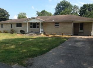 206 Lowe Dr, Bowling Green, KY 42103