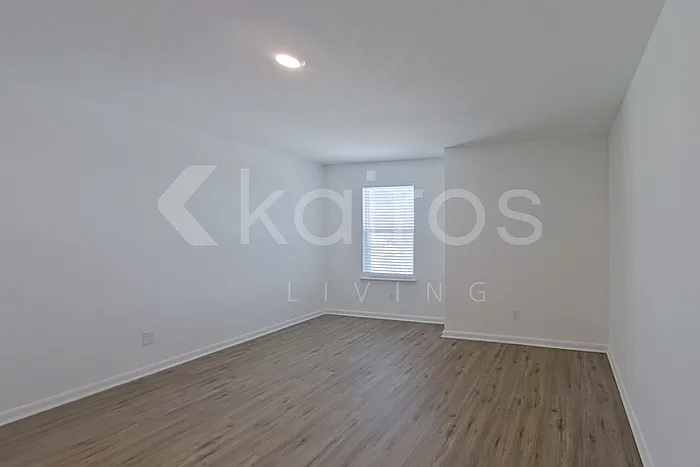 906 Shady Brk — Photo 15