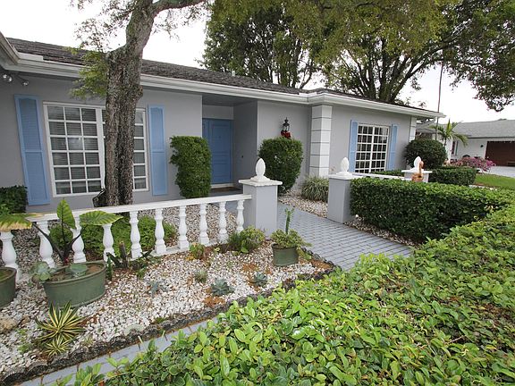 3rd image of 5606 S Travelers Palm Ln