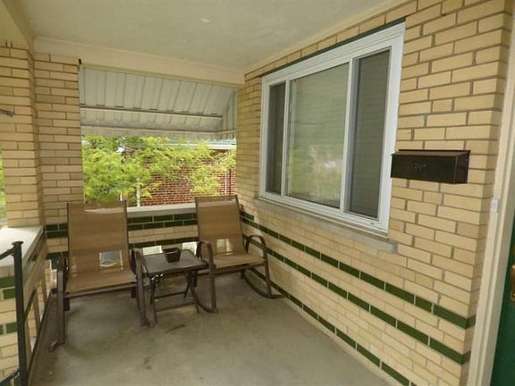 Covered Front Porch