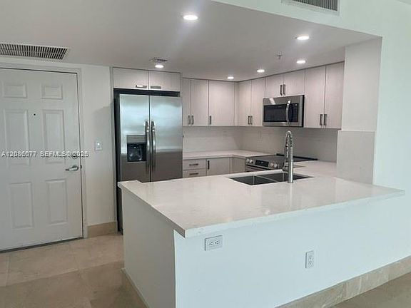 5th image of 3000 Coral Way APT 916