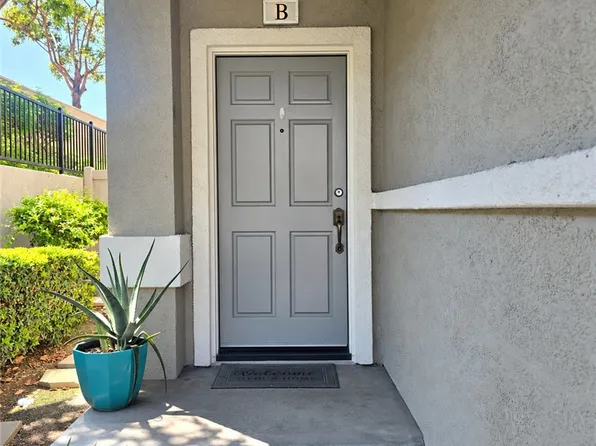 3442 E White Chapel Ct Unit B, Orange, CA 92869