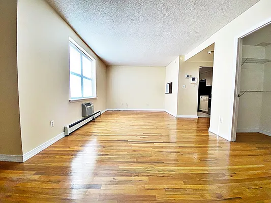 Rented by Brooklyn Property Group LLC | media 30