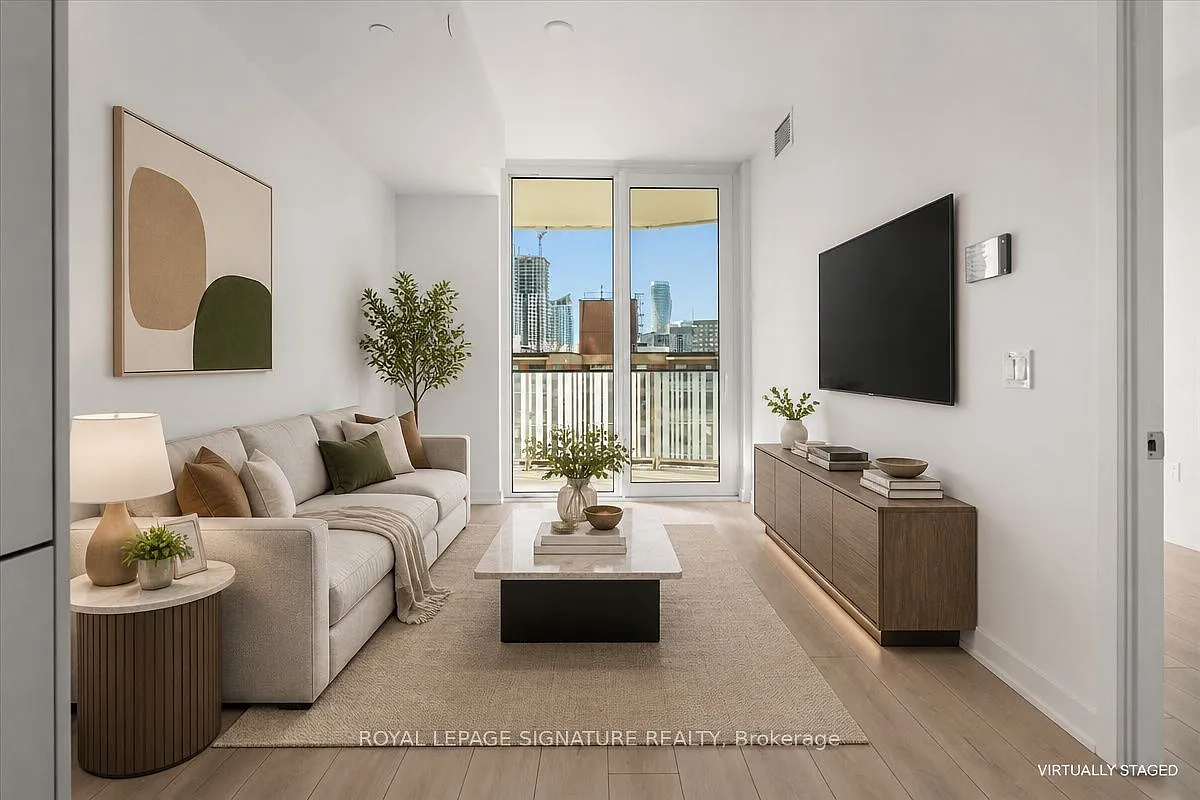 2 bed, $2,450 — Photo 1