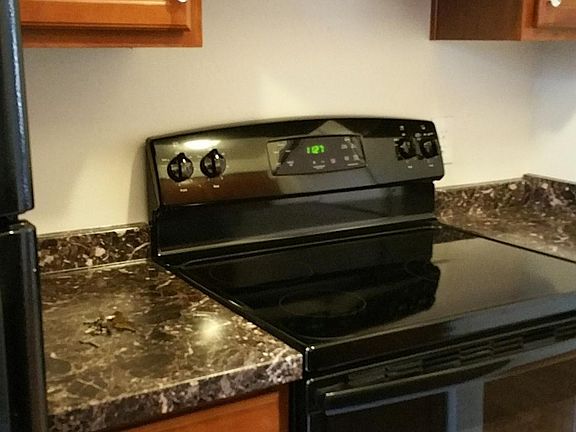 5th image of 4022 N Parkway Ave