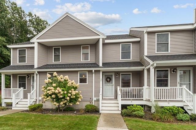 1st image of 30 Sycamore Dr