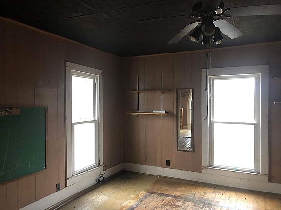 5th image of 255 S Carrollton St