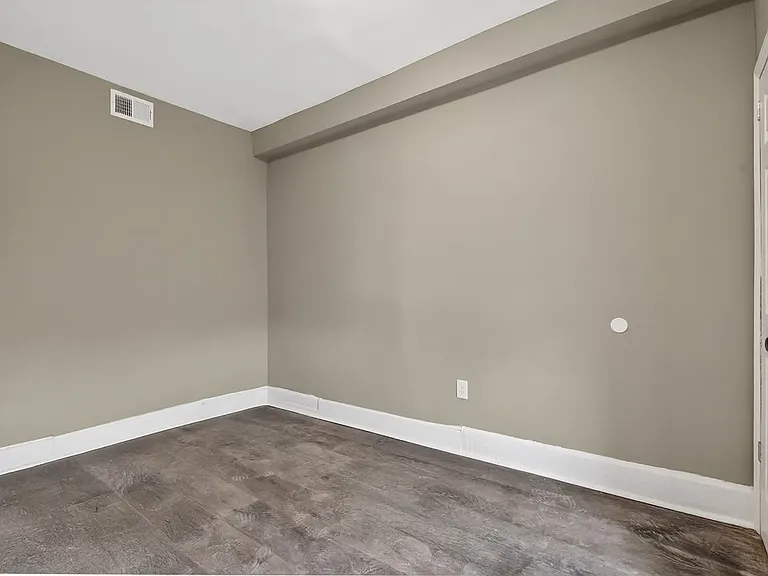 1004 S Orange Ave #1 — Photo 9