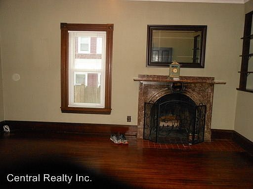 4th image of 36 Prescott St