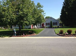 25 Applewood Dr, Dover, DE 19901