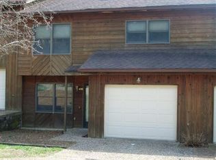 650 Oak Creek Ct, Jefferson City, MO 65101
