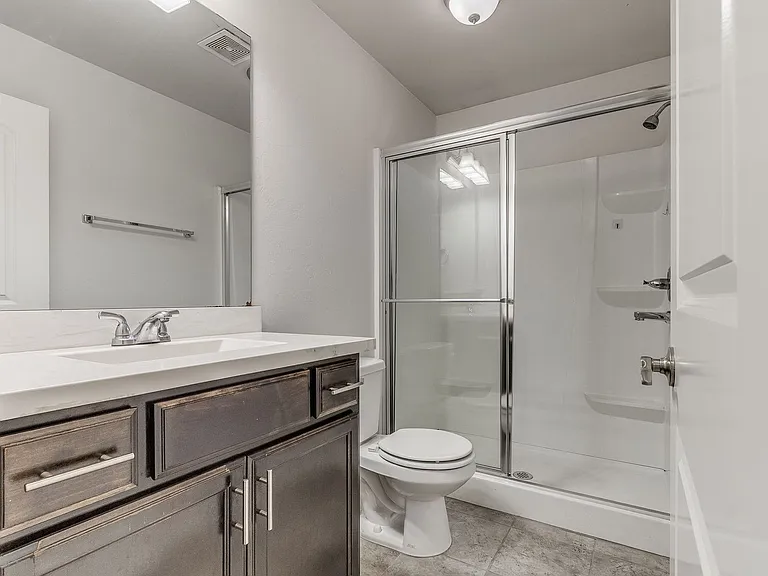 15704 Caney Dr — Photo 27
