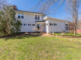 13320 Chillicothe Rd, Chesterland, OH 44026