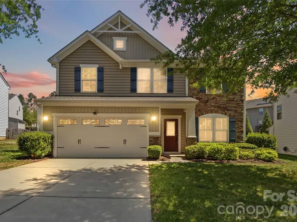 3531 Ettrick Pl, Charlotte, NC 28278