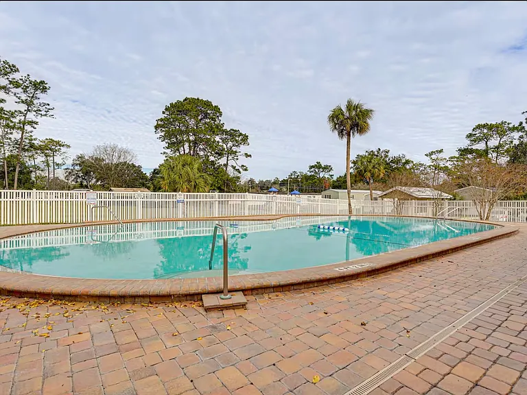 7117 SW Archer Rd #2629 — Photo 9