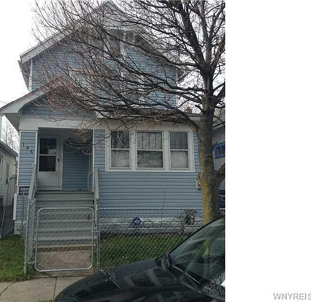 1st image of 196 Hagen St