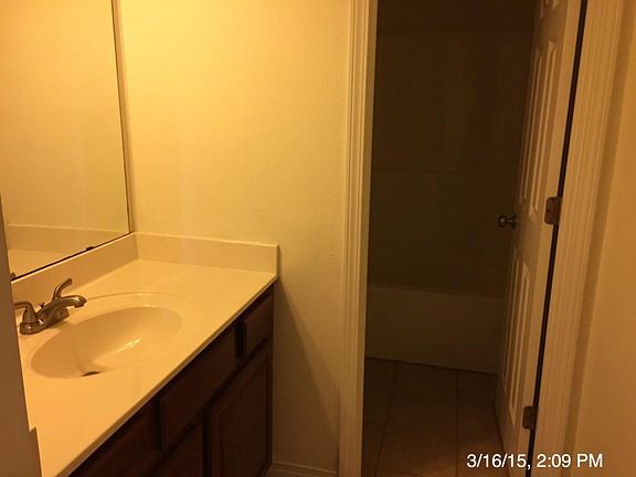 5th image of 112 Cottage Grove Dr