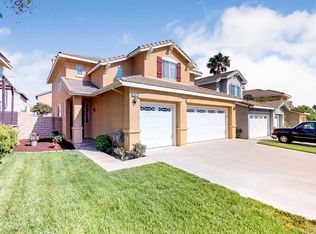 5597 Hunt Club Dr, Fontana, CA 92336