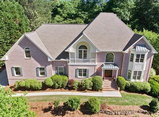 330 Arroyo Dr, Roswell, GA 30075