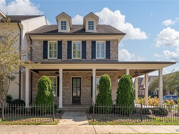 2nd image of 701 Courtneyanna Pl