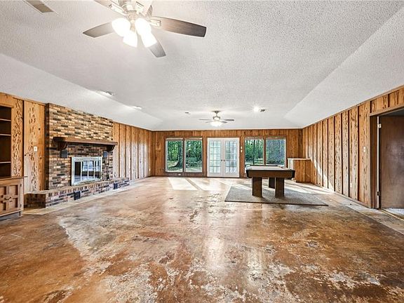 5th image of 1318 13th Ave