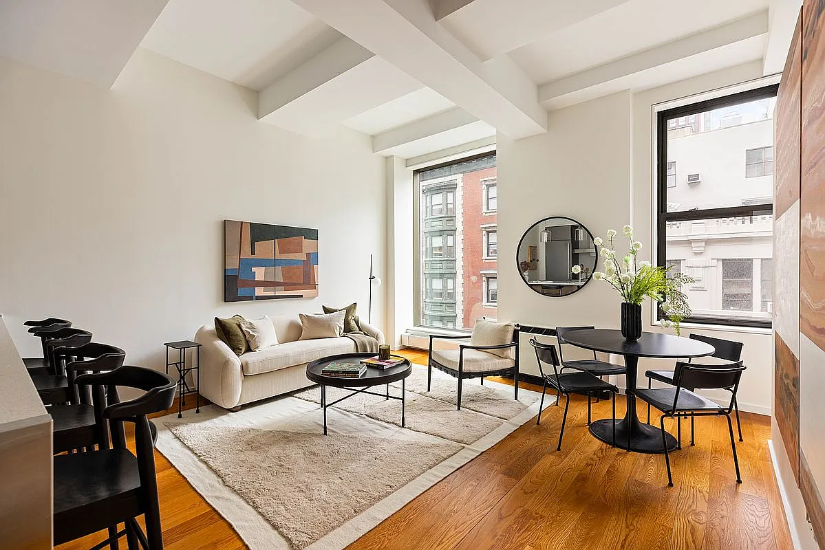 76 Madison Ave APT 8C photo 1