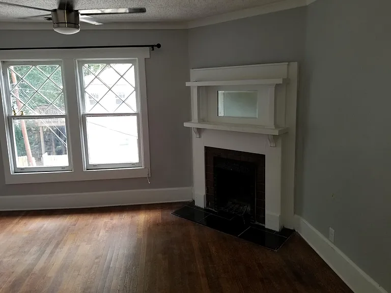 754 Charles Allen Dr NE #C — Photo 5