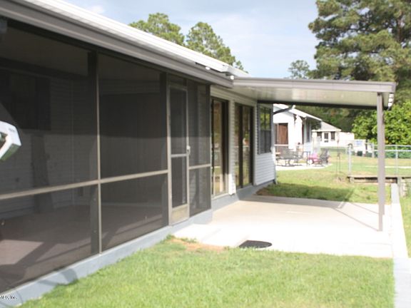 4th image of 111 MAGNOLIA Drive